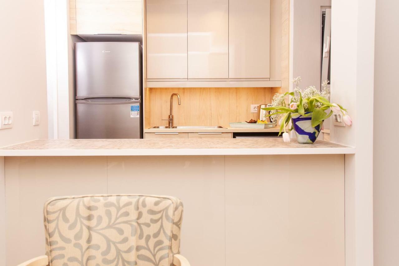 Sweet Suite Flora In Vouliagmeni Athene Buitenkant foto